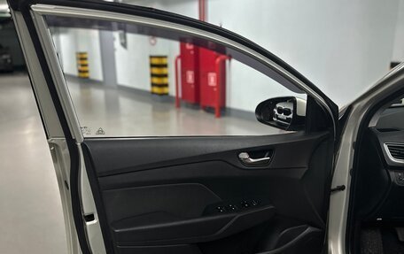 Hyundai Solaris II рестайлинг, 2019 год, 920 000 рублей, 8 фотография