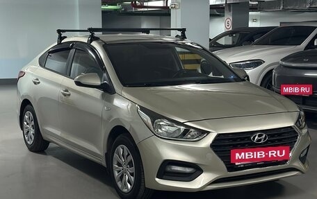 Hyundai Solaris II рестайлинг, 2019 год, 920 000 рублей, 3 фотография
