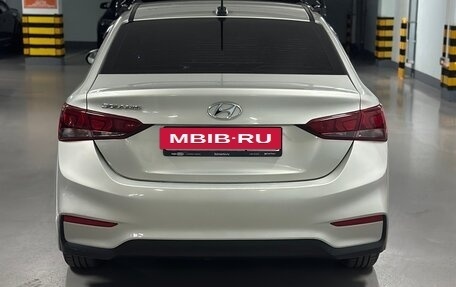 Hyundai Solaris II рестайлинг, 2019 год, 920 000 рублей, 5 фотография