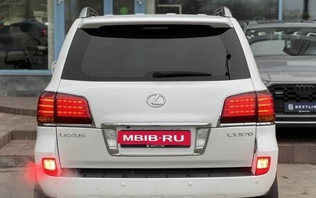 Lexus LX III, 2010 год, 2 790 000 рублей, 6 фотография