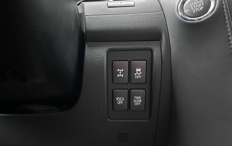 Lexus LX III, 2010 год, 2 790 000 рублей, 18 фотография