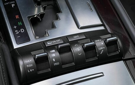 Lexus LX III, 2010 год, 2 790 000 рублей, 28 фотография