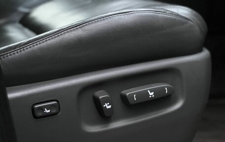 Lexus LX III, 2010 год, 2 790 000 рублей, 34 фотография