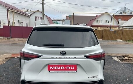 Toyota Sienna, 2024 год, 6 900 000 рублей, 19 фотография
