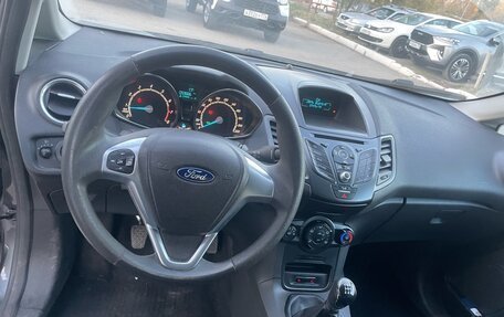 Ford Fiesta, 2016 год, 799 000 рублей, 5 фотография