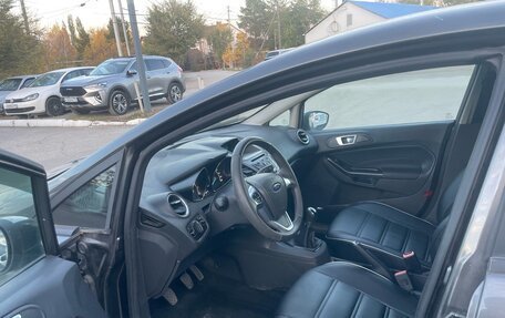 Ford Fiesta, 2016 год, 799 000 рублей, 6 фотография