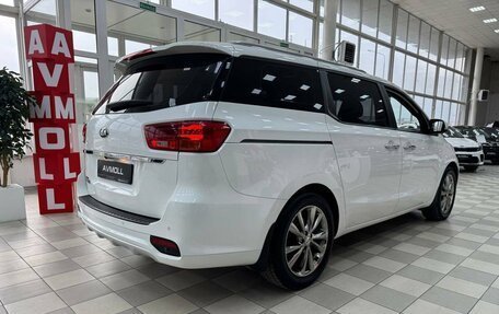 KIA Carnival III, 2018 год, 2 899 000 рублей, 12 фотография