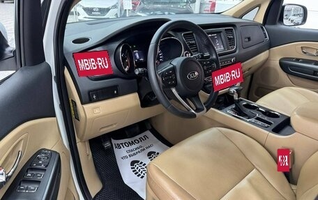 KIA Carnival III, 2018 год, 2 899 000 рублей, 14 фотография