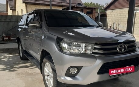 Toyota Hilux VIII, 2018 год, 3 550 000 рублей, 3 фотография