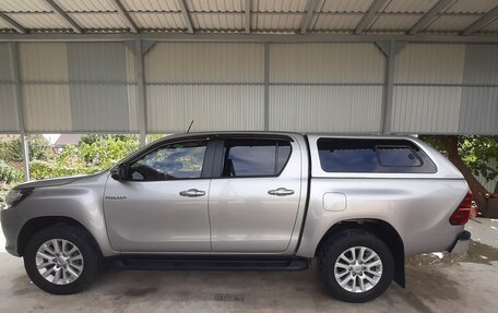 Toyota Hilux VIII, 2018 год, 3 550 000 рублей, 9 фотография