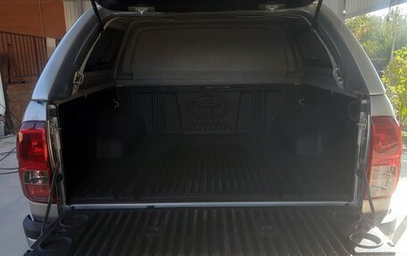 Toyota Hilux VIII, 2018 год, 3 550 000 рублей, 24 фотография