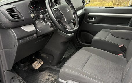 Peugeot Traveller I, 2021 год, 3 550 000 рублей, 12 фотография