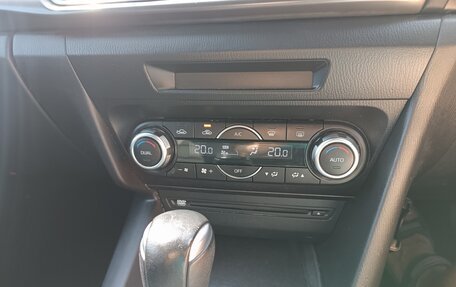 Mazda Axela, 2017 год, 1 310 000 рублей, 21 фотография