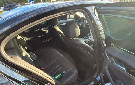 BMW 5 серия, 2017 год, 2 990 000 рублей, 12 фотография