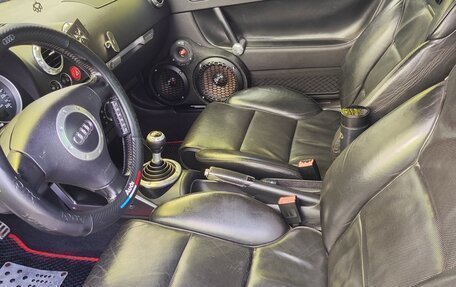 Audi TT, 2002 год, 1 200 000 рублей, 7 фотография