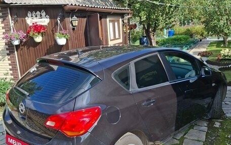 Opel Astra J, 2012 год, 650 000 рублей, 4 фотография