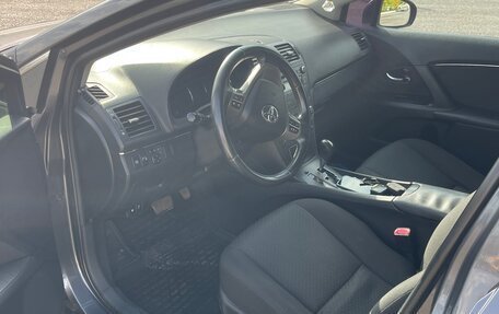 Toyota Avensis III рестайлинг, 2009 год, 1 305 000 рублей, 2 фотография