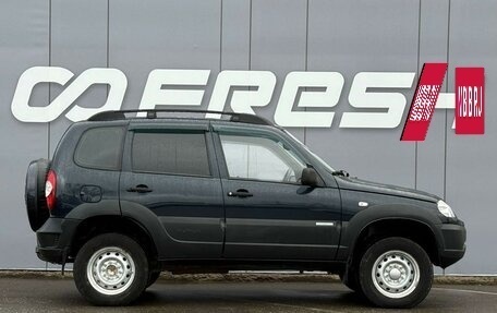 Chevrolet Niva I рестайлинг, 2011 год, 580 000 рублей, 5 фотография
