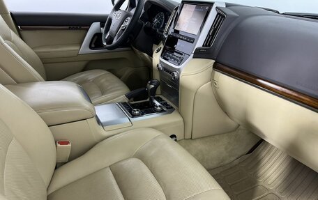 Toyota Land Cruiser 200, 2015 год, 5 200 000 рублей, 13 фотография