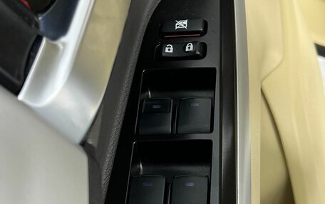 Toyota Land Cruiser 200, 2015 год, 5 200 000 рублей, 19 фотография