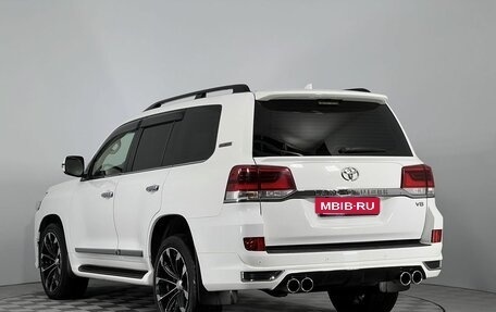 Toyota Land Cruiser 200, 2015 год, 5 200 000 рублей, 7 фотография