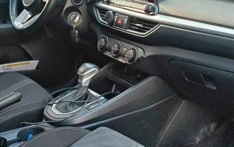 KIA Cerato IV, 2022 год, 2 290 000 рублей, 10 фотография