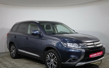 Mitsubishi Outlander III рестайлинг 3, 2018 год, 1 549 000 рублей, 3 фотография