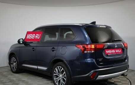 Mitsubishi Outlander III рестайлинг 3, 2018 год, 1 549 000 рублей, 7 фотография