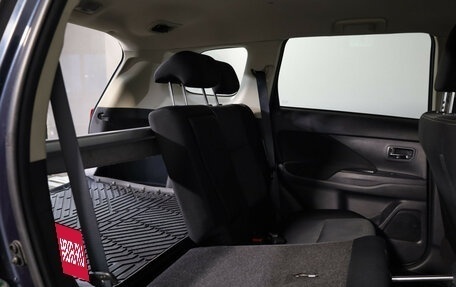 Mitsubishi Outlander III рестайлинг 3, 2018 год, 1 549 000 рублей, 14 фотография