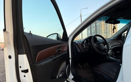 Chevrolet Cruze II, 2014 год, 1 220 000 рублей, 9 фотография