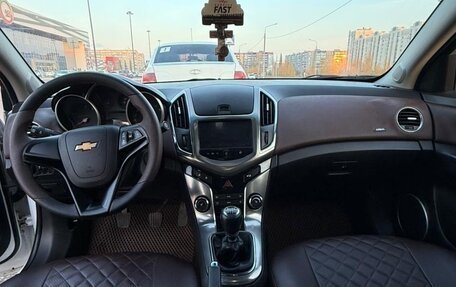 Chevrolet Cruze II, 2014 год, 1 220 000 рублей, 8 фотография