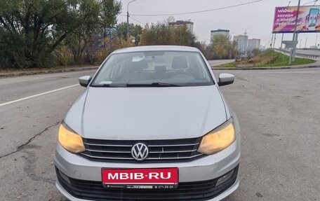 Volkswagen Polo VI (EU Market), 2015 год, 490 000 рублей, 3 фотография
