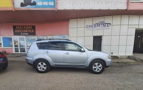 Mitsubishi Outlander III рестайлинг 3, 2010 год, 950 000 рублей, 5 фотография
