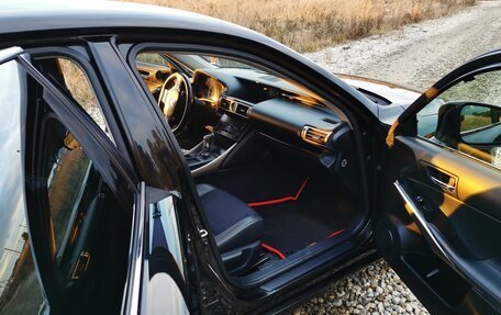 Lexus IS III, 2013 год, 2 050 000 рублей, 8 фотография