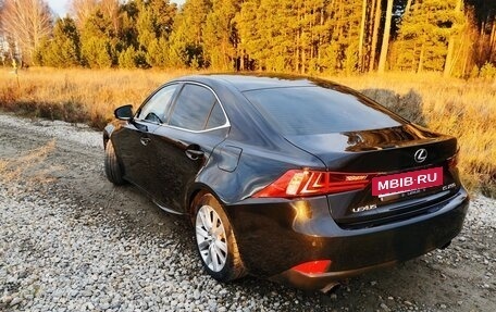 Lexus IS III, 2013 год, 2 050 000 рублей, 14 фотография