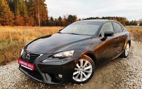 Lexus IS III, 2013 год, 2 050 000 рублей, 21 фотография
