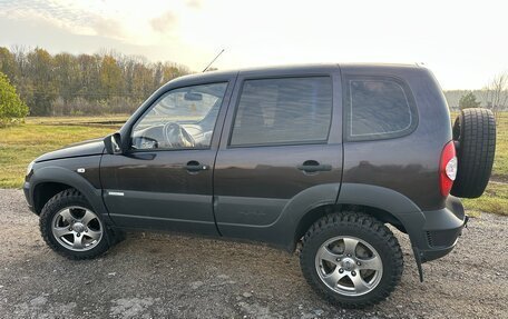 Chevrolet Niva I рестайлинг, 2013 год, 700 000 рублей, 2 фотография