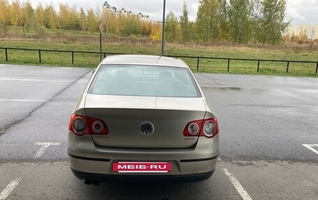 Volkswagen Passat B6, 2007 год, 530 000 рублей, 6 фотография