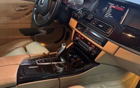BMW 5 серия, 2014 год, 2 280 000 рублей, 2 фотография
