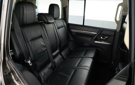 Mitsubishi Pajero IV, 2013 год, 2 019 050 рублей, 7 фотография