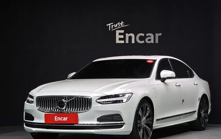 Volvo S90 II рестайлинг, 2021 год, 3 320 000 рублей, 1 фотография