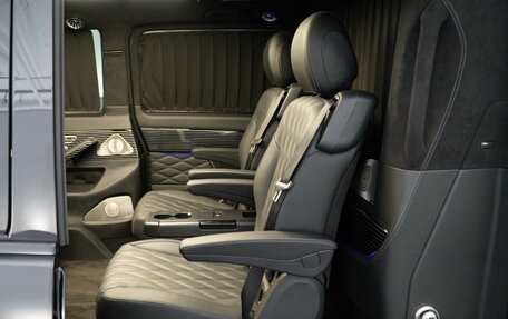 Mercedes-Benz V-Класс, 2022 год, 13 693 055 рублей, 10 фотография