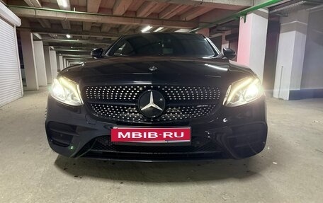 Mercedes-Benz E-Класс, 2019 год, 4 000 000 рублей, 1 фотография