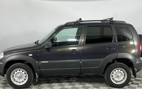 Chevrolet Niva I рестайлинг, 2017 год, 755 000 рублей, 8 фотография