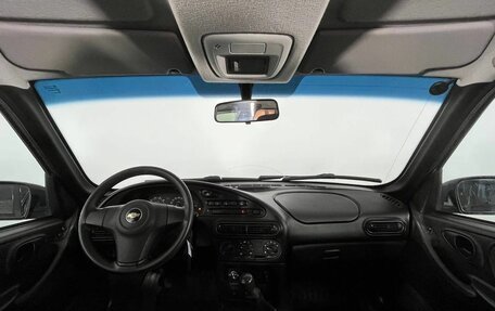 Chevrolet Niva I рестайлинг, 2017 год, 755 000 рублей, 10 фотография