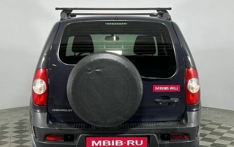 Chevrolet Niva I рестайлинг, 2017 год, 755 000 рублей, 6 фотография