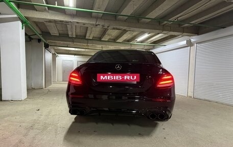 Mercedes-Benz E-Класс, 2019 год, 4 000 000 рублей, 10 фотография
