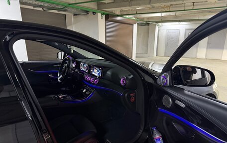 Mercedes-Benz E-Класс, 2019 год, 4 000 000 рублей, 15 фотография