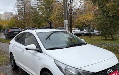 Hyundai Solaris II рестайлинг, 2021 год, 1 850 000 рублей, 6 фотография