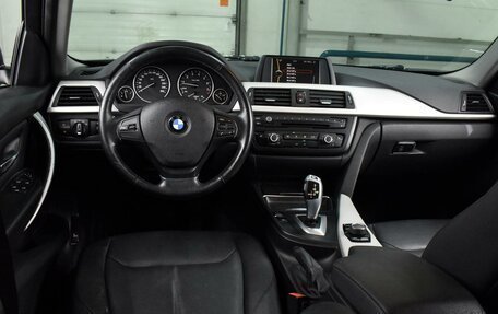 BMW 3 серия, 2013 год, 1 390 000 рублей, 6 фотография